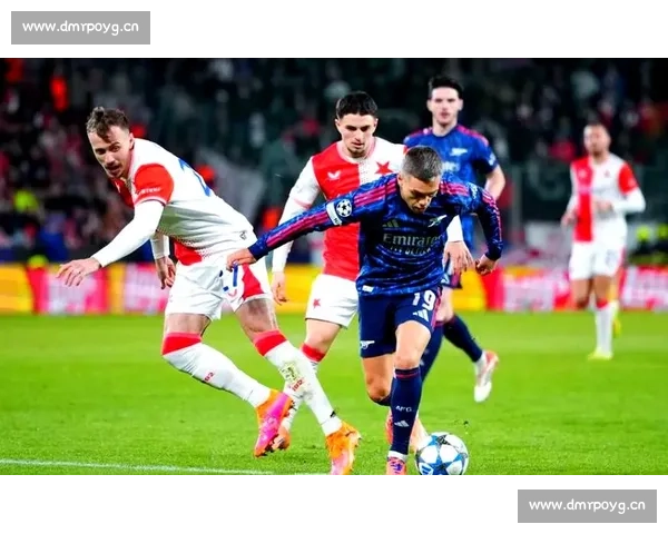 精彩欧冠之夜回放:经典对决重温全程精彩瞬间与进球时刻 - 副本 (2) - 副本 精彩欧冠之夜回放:经典对决重温全程精彩瞬间与进球时刻 - 副本 (2) - 副本